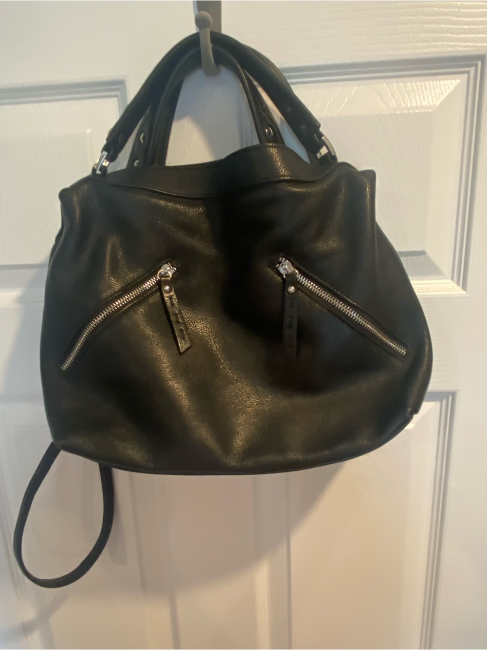 Penny black Stylish Black Leather Shoulder Bag with Dual Zipper Front Pockets